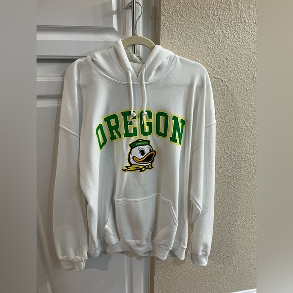 Fanatics Other - Oregon Ducks Fanatics White Hoodie